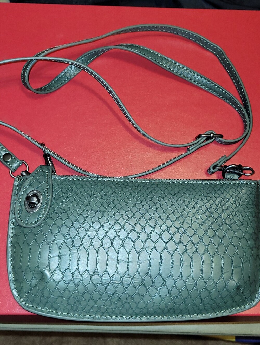 Joy Susan Green Textured Crossbody/wristlet. Cute